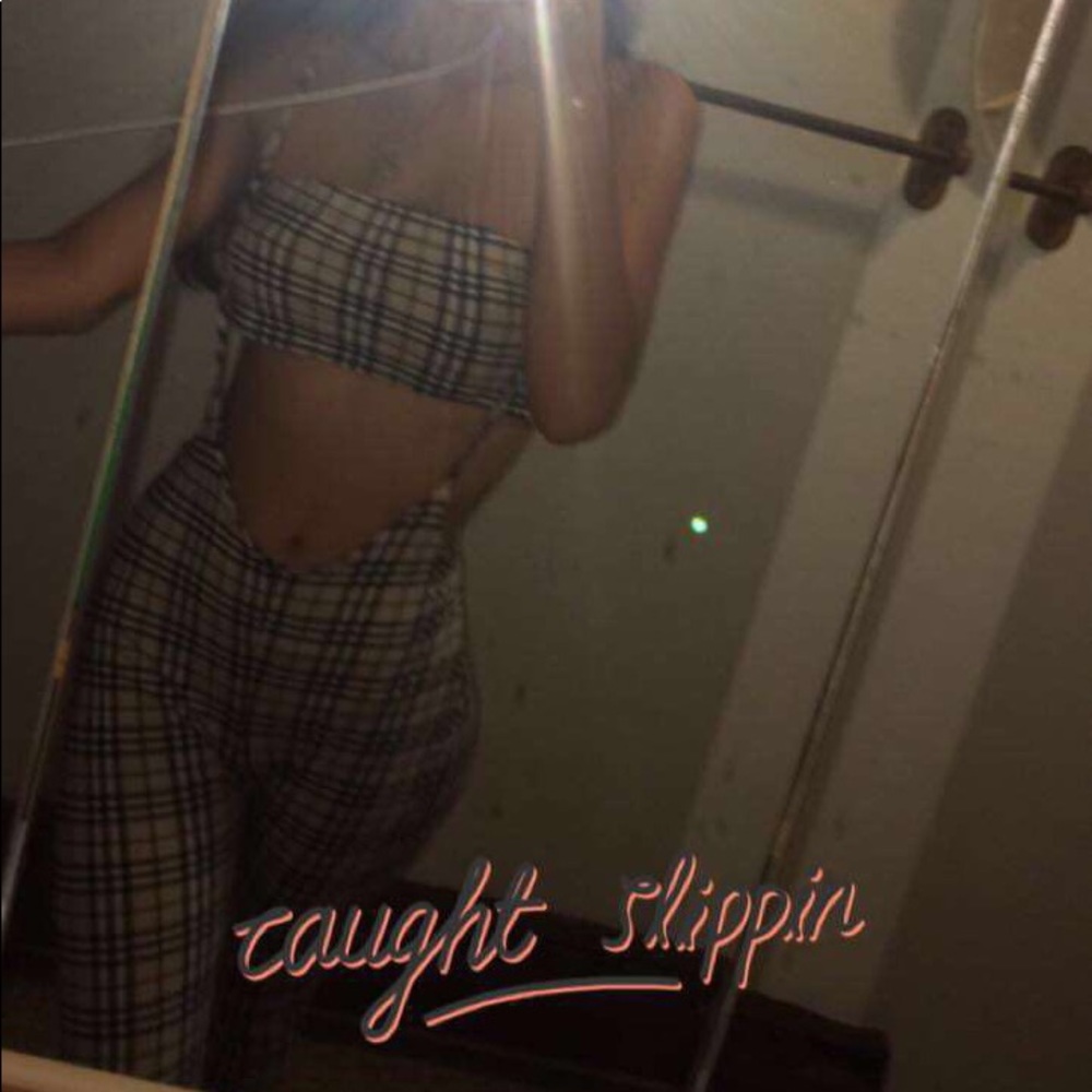 Two piece legging w tube top set 🤩
